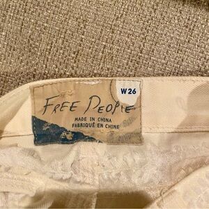 Free people embroidered white denim shorts SIZE 26